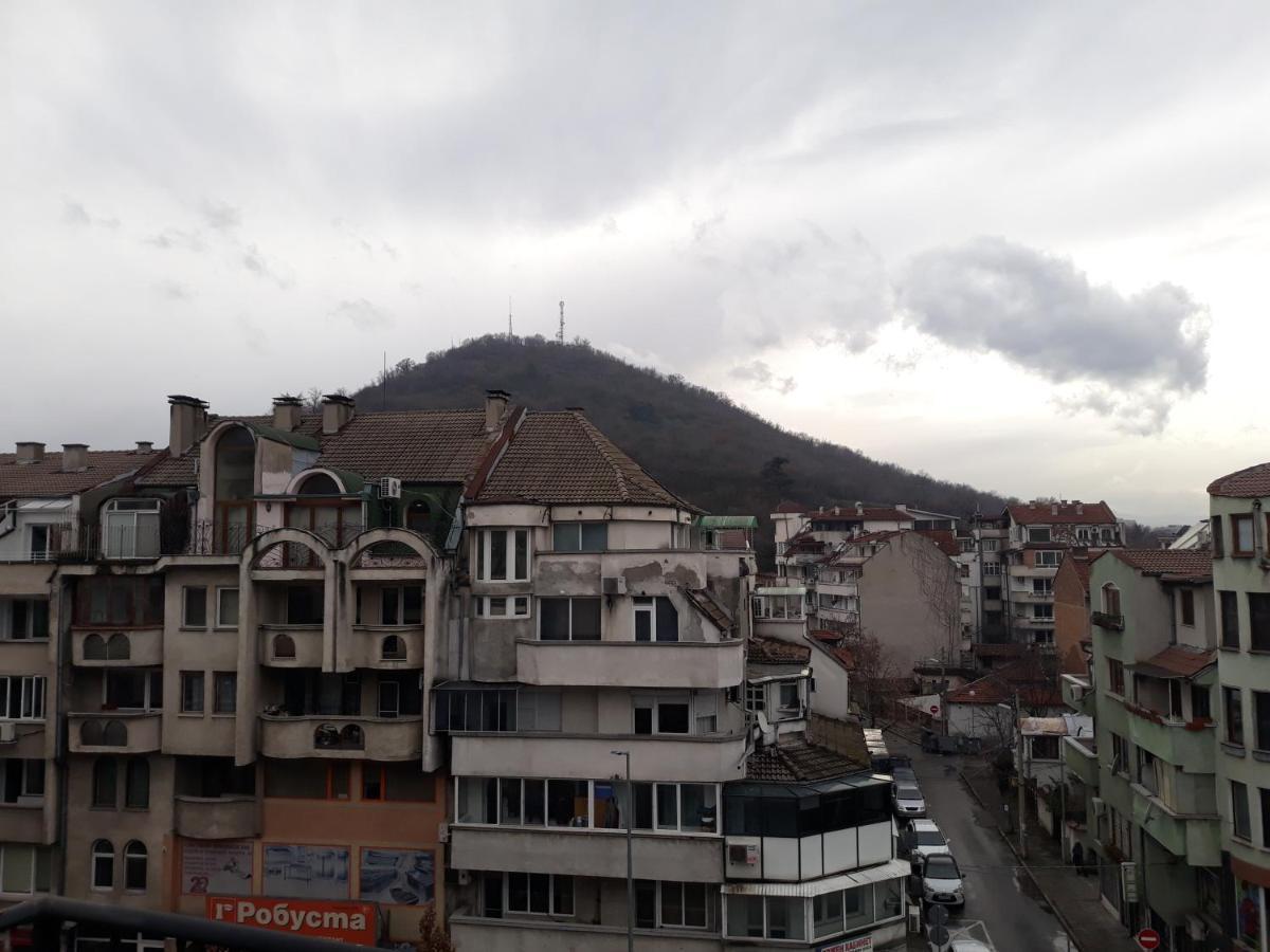 16a Vasil Aprilov 64 - Apartament *