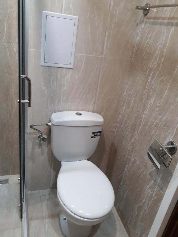 16a Vasil Aprilov 64 -