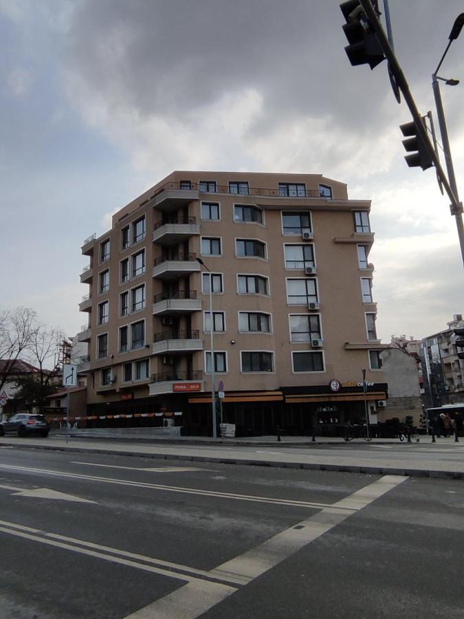 16a Vasil Aprilov 64 - Apartament *